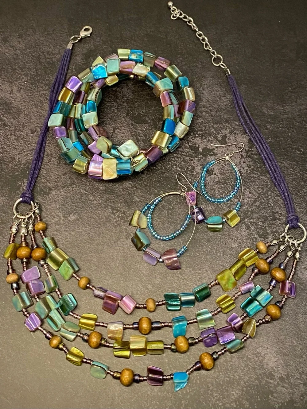 Boho Multicolor 3-piece Abalone Shell Bead Set: Necklace, Bracelet and Earrings